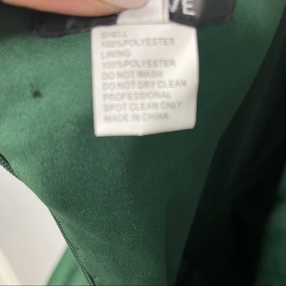 La Femme Off The Shoulder Jersey Fit & Flare Gown Green Dress Size 16 Formal - Picture 10 of 11